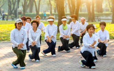A Beginner’s Guide to Tai Chi: Benefits & More